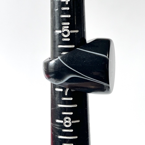 Vintage Size 6.25 Lucite Ring Chunky Flat Top Dome Black Swirl Unisex Geometric - Picture 10 of 13